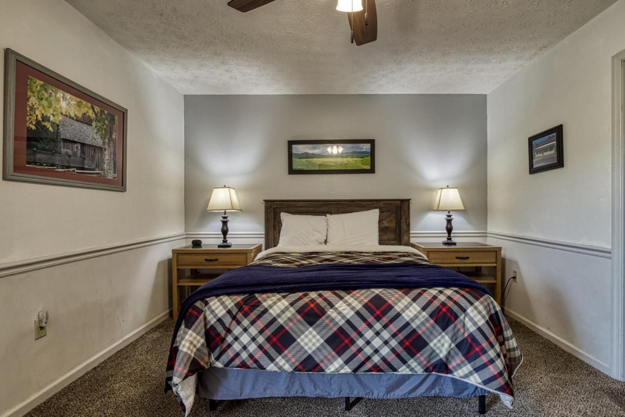 Apple Valley Hideaway, 1089 Of Free Attraction Tickets For Each Paid Day, Dollywood And More! ピジョンフォージ エクステリア 写真